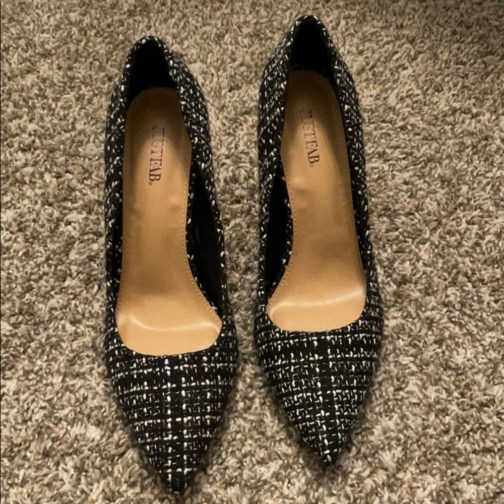 Cloth pumps